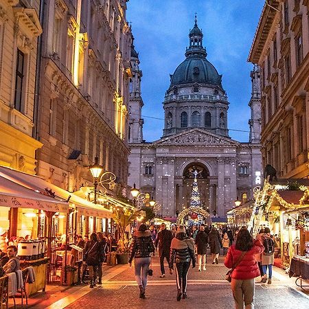 Deak Apartment Budapest Bagian luar foto