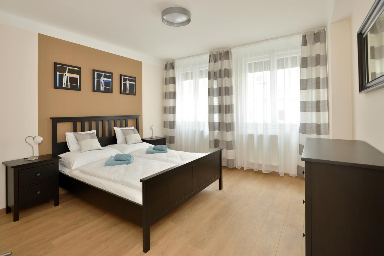 Deak Apartment Budapest Bagian luar foto